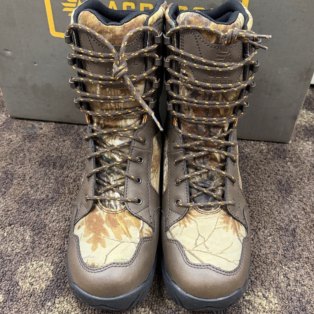 Lacrosse Clear Shot 8" Realtree Edge 800G Boots - Picture 2 of 9
